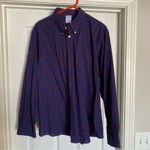 Brooks Brothers Regent Fit Button Down Collar.